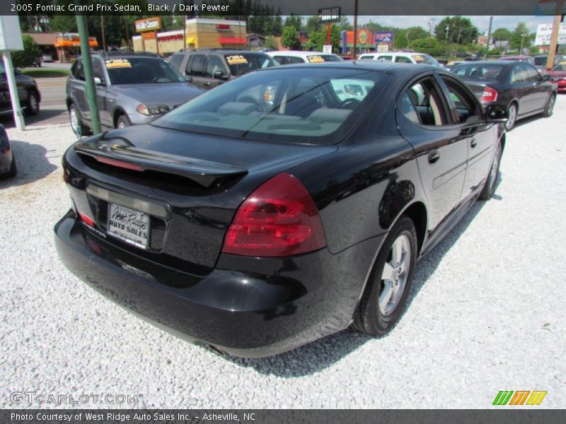 Black / Dark Pewter 2005 Pontiac Grand Prix Sedan