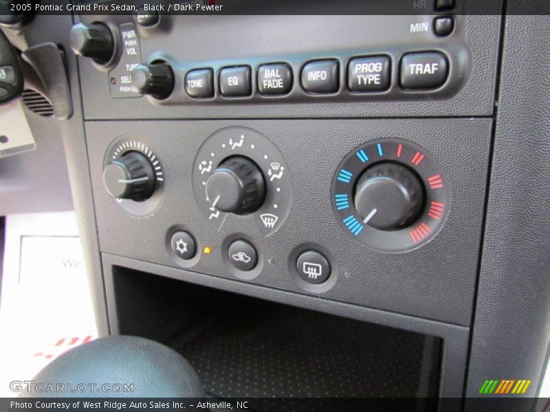 Black / Dark Pewter 2005 Pontiac Grand Prix Sedan