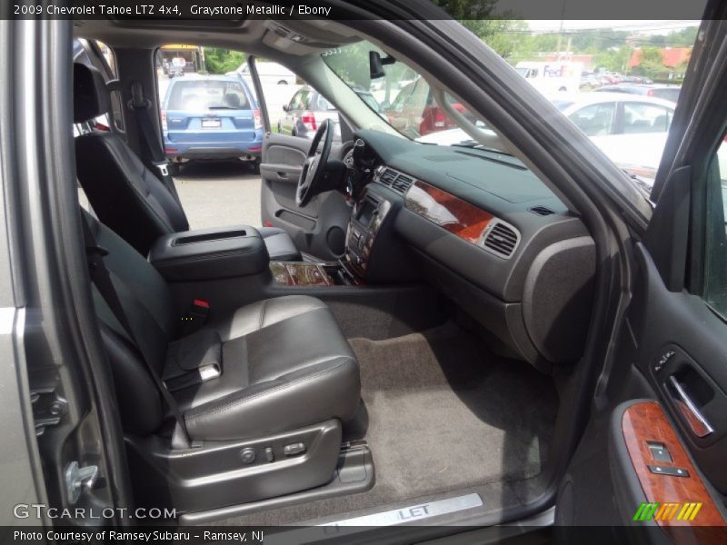 Graystone Metallic / Ebony 2009 Chevrolet Tahoe LTZ 4x4