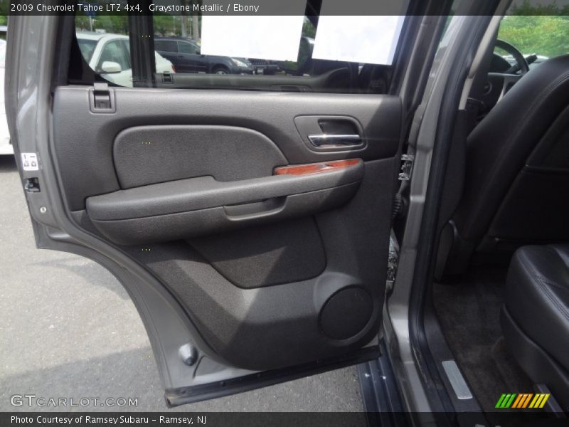 Graystone Metallic / Ebony 2009 Chevrolet Tahoe LTZ 4x4