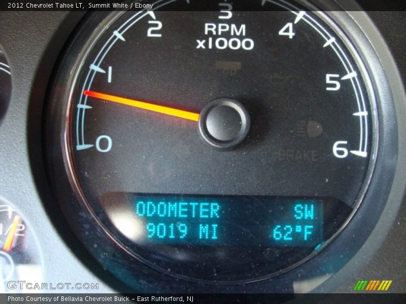 Summit White / Ebony 2012 Chevrolet Tahoe LT