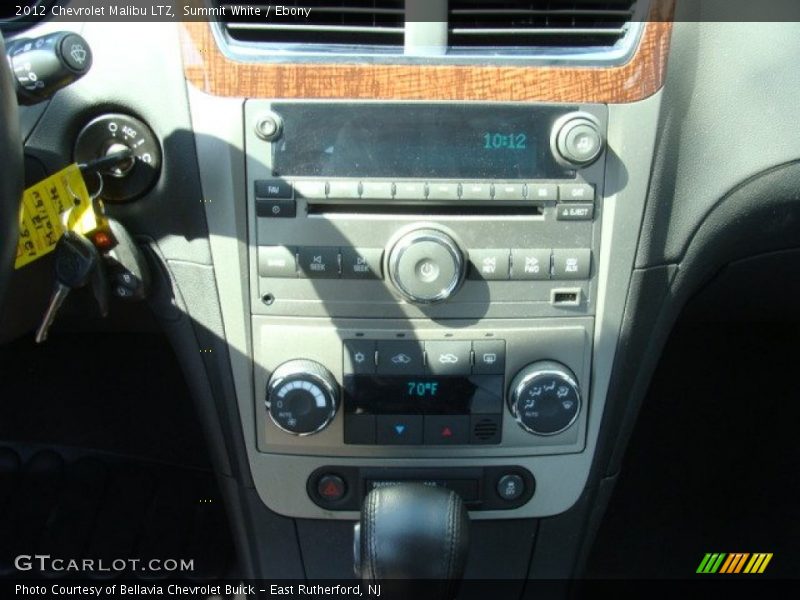 Summit White / Ebony 2012 Chevrolet Malibu LTZ