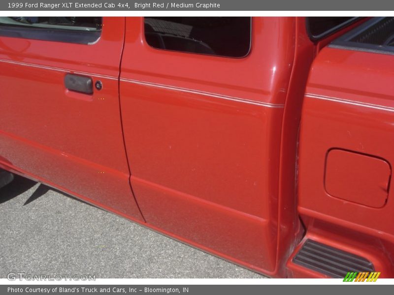 Bright Red / Medium Graphite 1999 Ford Ranger XLT Extended Cab 4x4