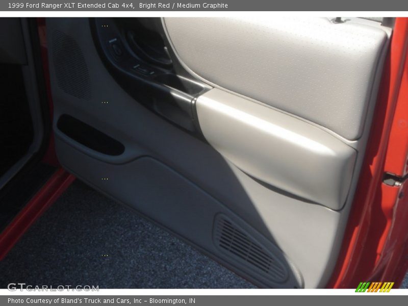 Bright Red / Medium Graphite 1999 Ford Ranger XLT Extended Cab 4x4