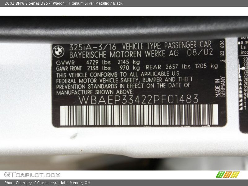 Info Tag of 2002 3 Series 325xi Wagon