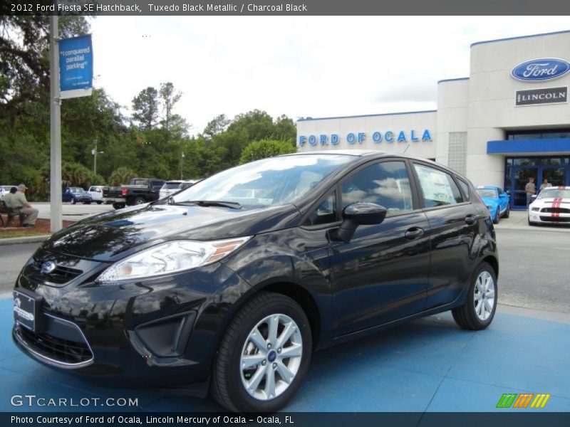 Tuxedo Black Metallic / Charcoal Black 2012 Ford Fiesta SE Hatchback