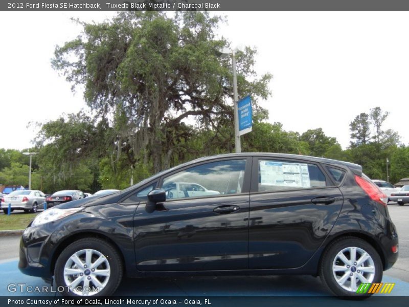 Tuxedo Black Metallic / Charcoal Black 2012 Ford Fiesta SE Hatchback