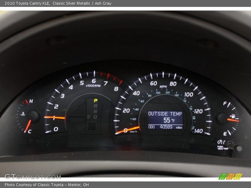 Classic Silver Metallic / Ash Gray 2010 Toyota Camry XLE