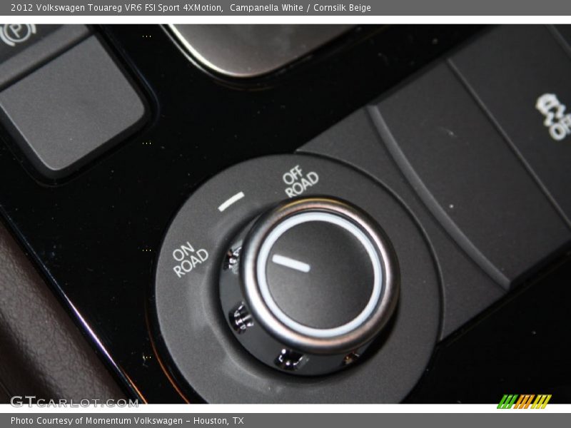 Campanella White / Cornsilk Beige 2012 Volkswagen Touareg VR6 FSI Sport 4XMotion