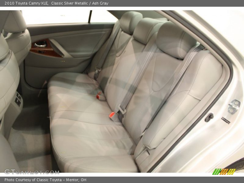 Classic Silver Metallic / Ash Gray 2010 Toyota Camry XLE