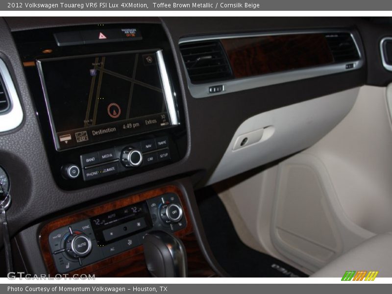 Toffee Brown Metallic / Cornsilk Beige 2012 Volkswagen Touareg VR6 FSI Lux 4XMotion
