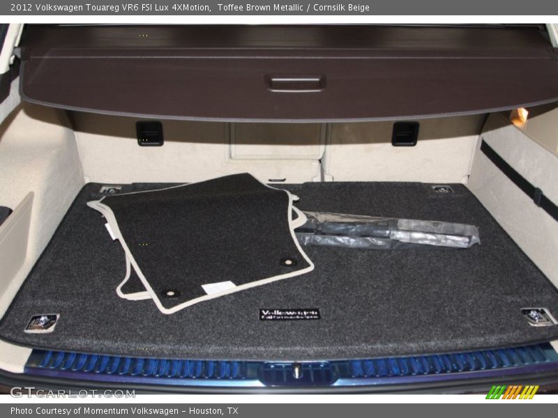 Toffee Brown Metallic / Cornsilk Beige 2012 Volkswagen Touareg VR6 FSI Lux 4XMotion