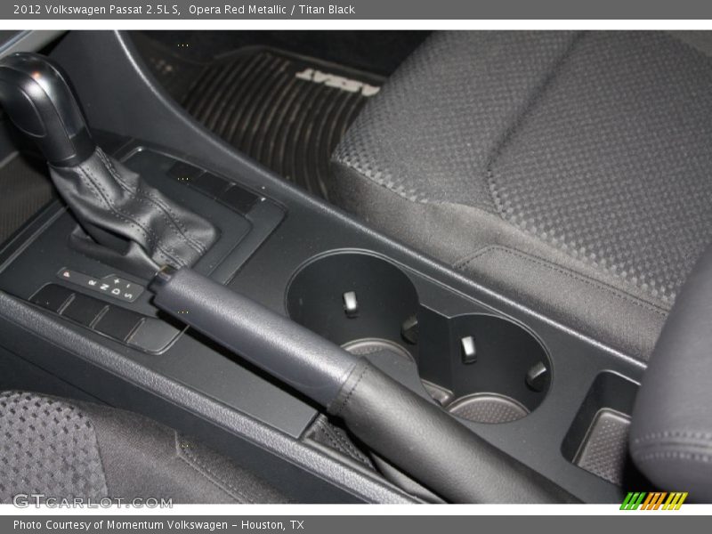 Opera Red Metallic / Titan Black 2012 Volkswagen Passat 2.5L S