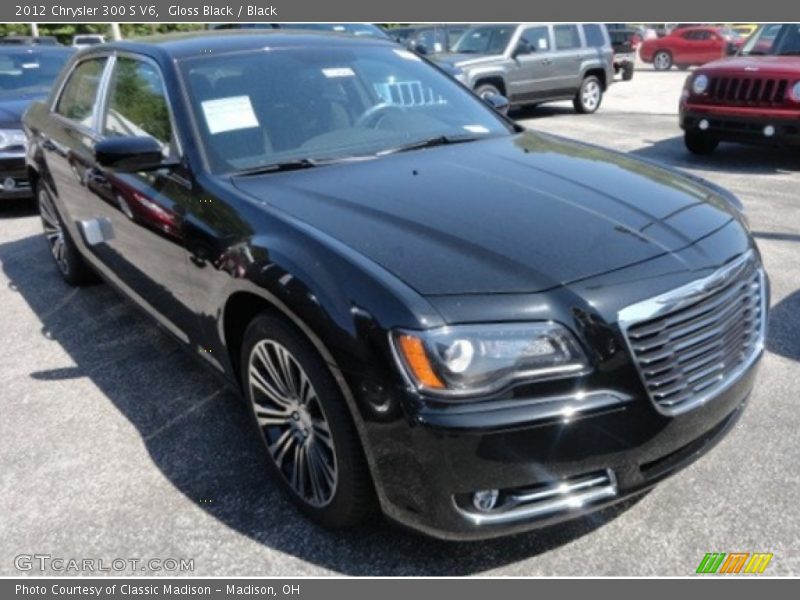 Gloss Black / Black 2012 Chrysler 300 S V6
