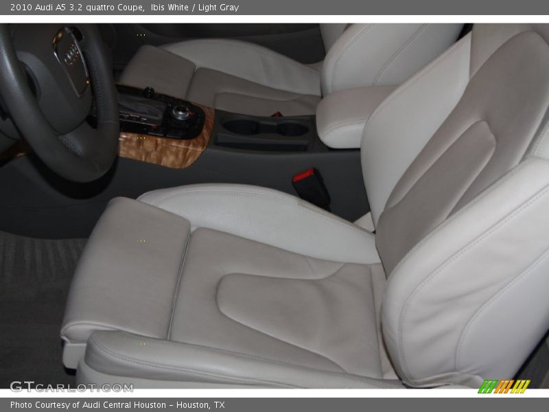 Ibis White / Light Gray 2010 Audi A5 3.2 quattro Coupe