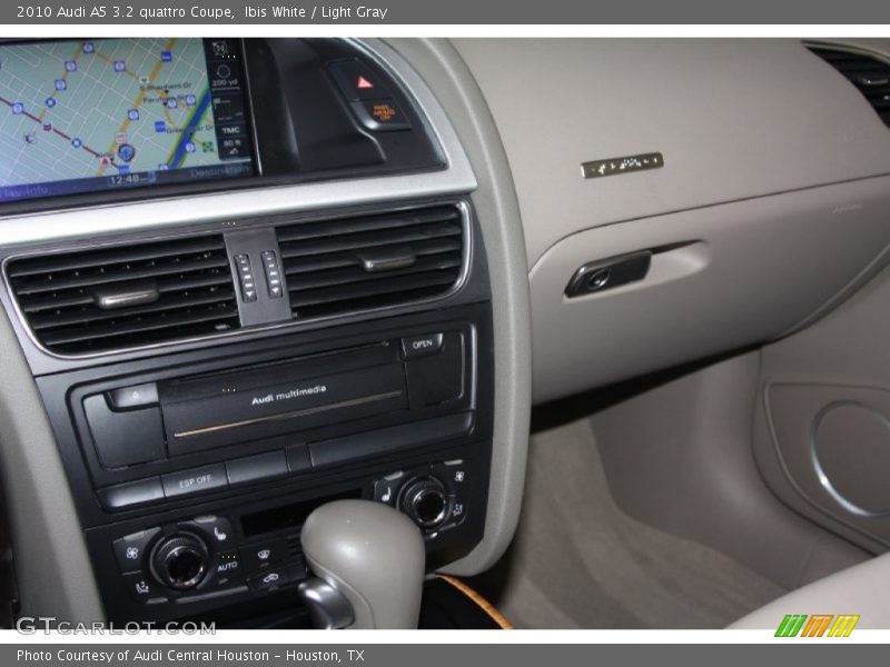 Ibis White / Light Gray 2010 Audi A5 3.2 quattro Coupe