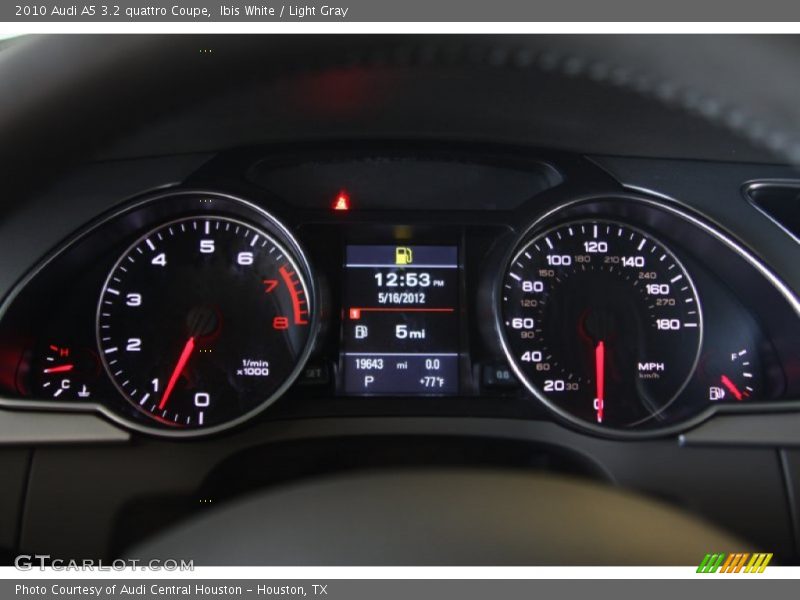 2010 A5 3.2 quattro Coupe 3.2 quattro Coupe Gauges