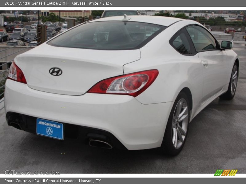 Karussell White / Black 2010 Hyundai Genesis Coupe 2.0T