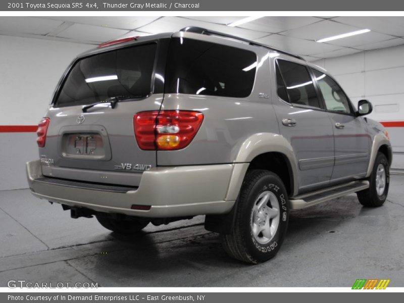 Thunder Gray Metallic / Charcoal 2001 Toyota Sequoia SR5 4x4