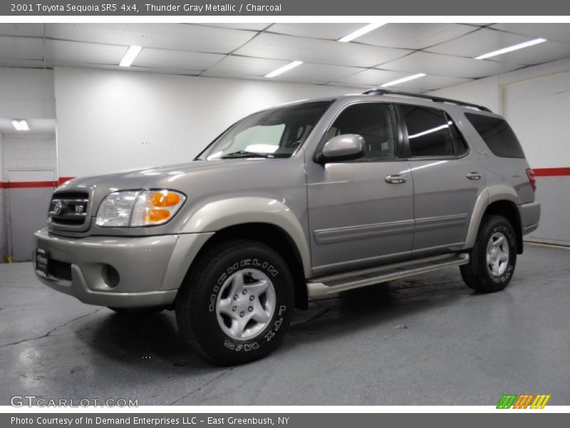 Thunder Gray Metallic / Charcoal 2001 Toyota Sequoia SR5 4x4