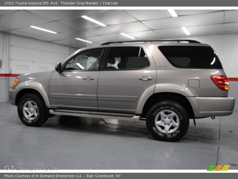 Thunder Gray Metallic / Charcoal 2001 Toyota Sequoia SR5 4x4