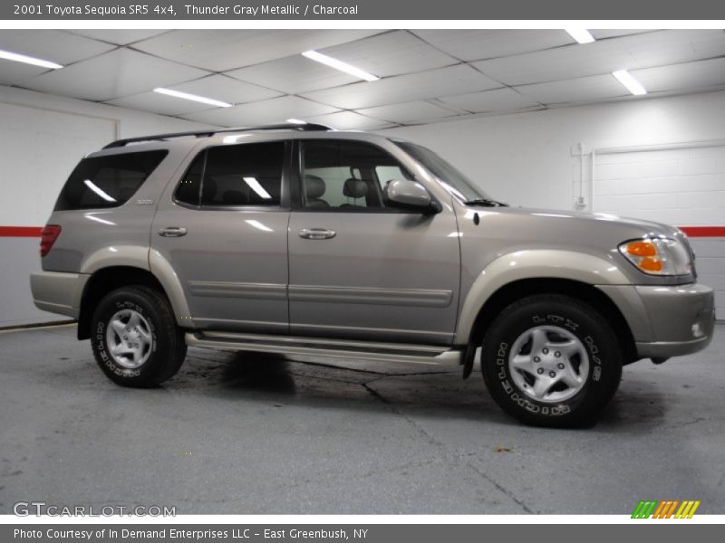 Thunder Gray Metallic / Charcoal 2001 Toyota Sequoia SR5 4x4