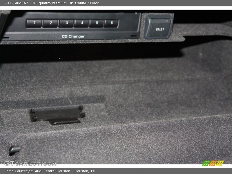 Ibis White / Black 2012 Audi A7 3.0T quattro Premium