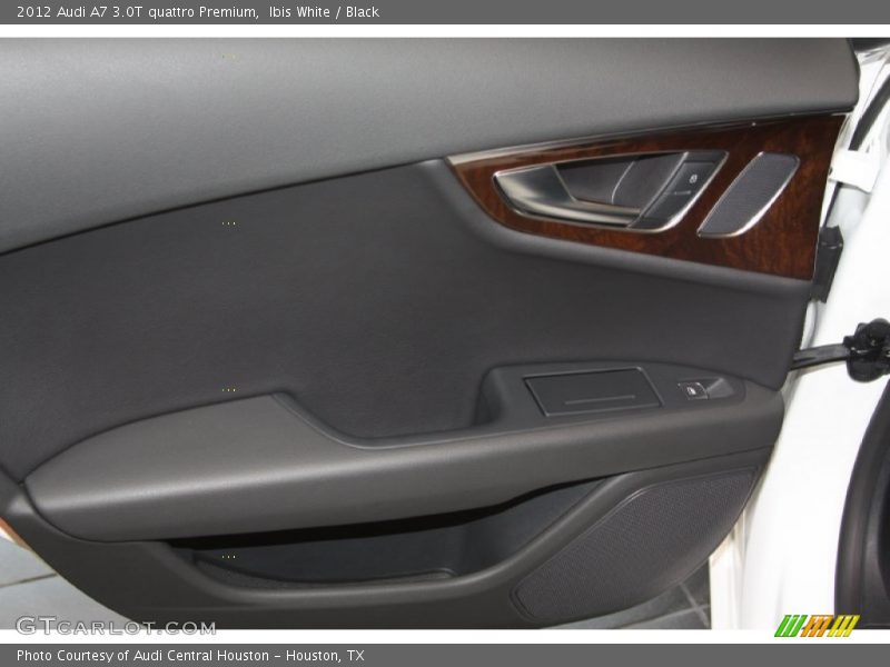 Ibis White / Black 2012 Audi A7 3.0T quattro Premium