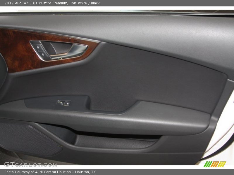 Ibis White / Black 2012 Audi A7 3.0T quattro Premium