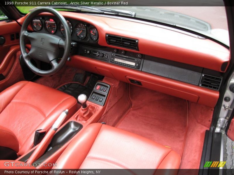 Dashboard of 1998 911 Carrera Cabriolet