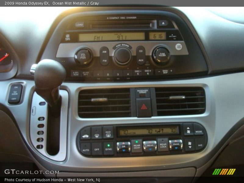 Ocean Mist Metallic / Gray 2009 Honda Odyssey EX