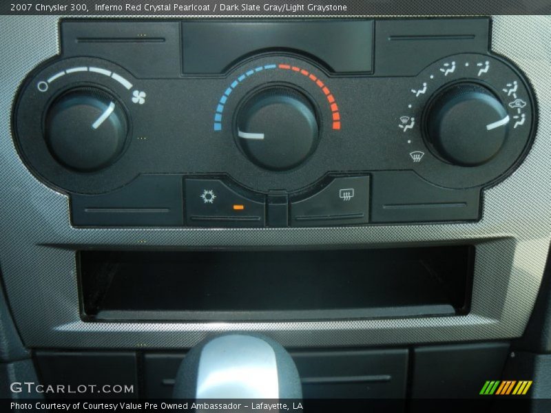 Inferno Red Crystal Pearlcoat / Dark Slate Gray/Light Graystone 2007 Chrysler 300