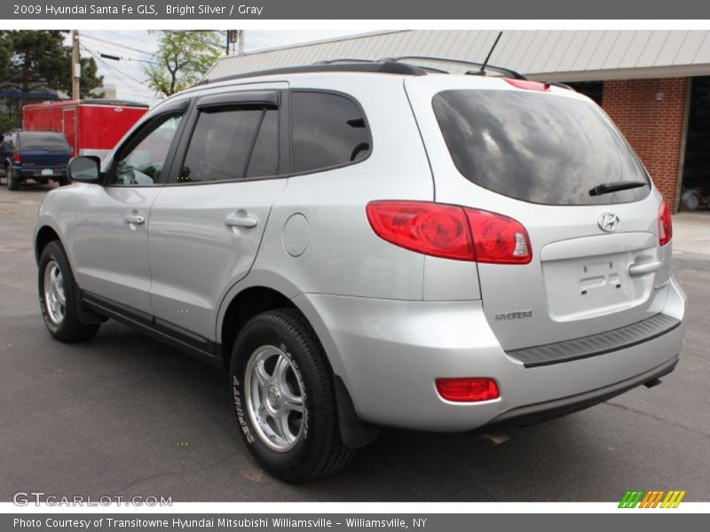 Bright Silver / Gray 2009 Hyundai Santa Fe GLS