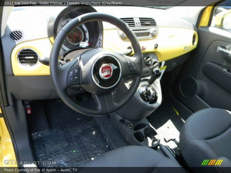 Giallo (Yellow) / Tessuto Grigio/Nero (Grey/Black) 2012 Fiat 500 Pop