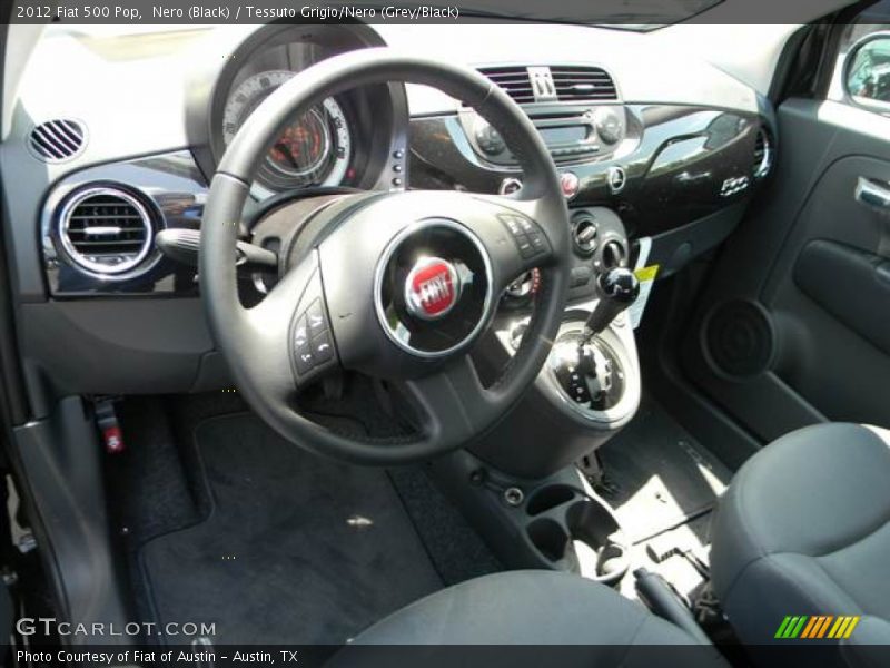 Nero (Black) / Tessuto Grigio/Nero (Grey/Black) 2012 Fiat 500 Pop