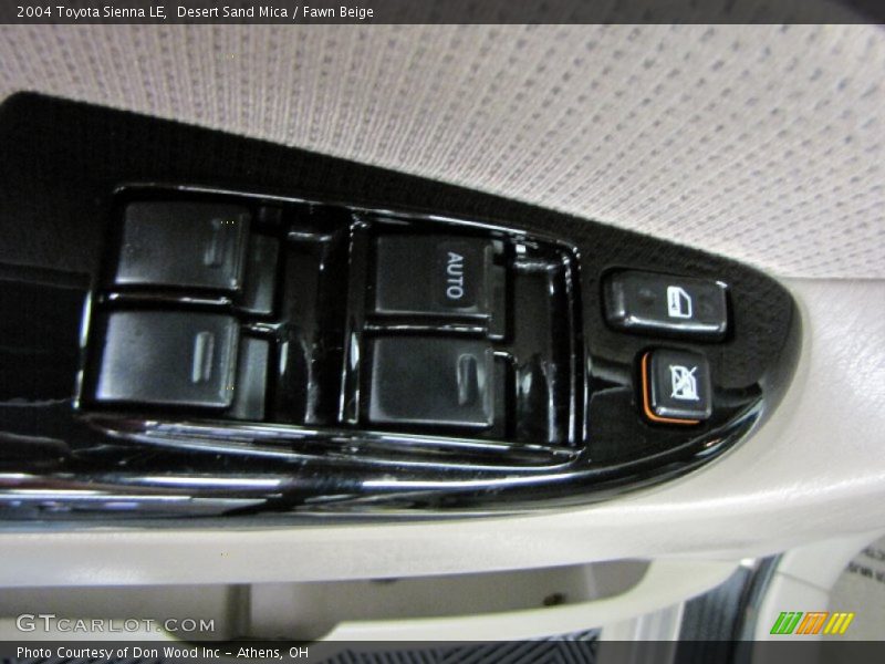 Desert Sand Mica / Fawn Beige 2004 Toyota Sienna LE