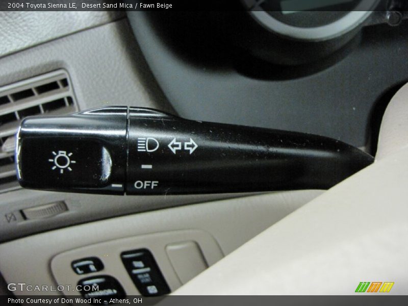 Desert Sand Mica / Fawn Beige 2004 Toyota Sienna LE