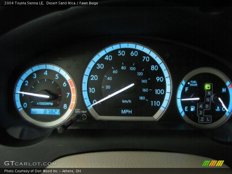 Desert Sand Mica / Fawn Beige 2004 Toyota Sienna LE