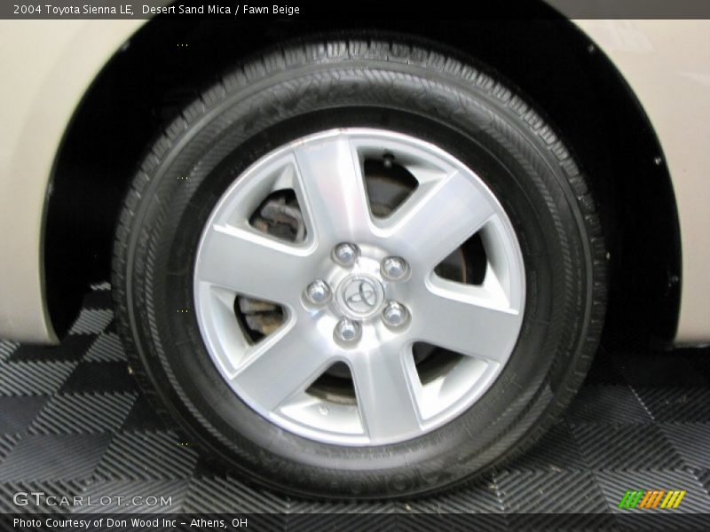 Desert Sand Mica / Fawn Beige 2004 Toyota Sienna LE