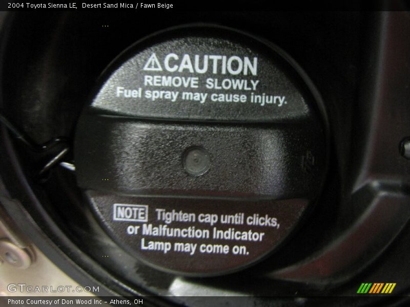 Desert Sand Mica / Fawn Beige 2004 Toyota Sienna LE