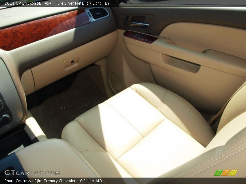 Pure Silver Metallic / Light Tan 2011 GMC Yukon SLT 4x4