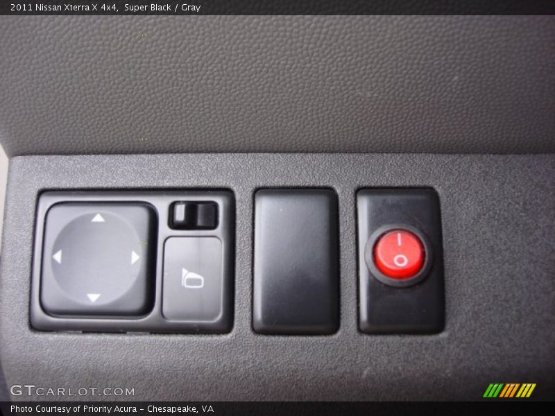 Super Black / Gray 2011 Nissan Xterra X 4x4