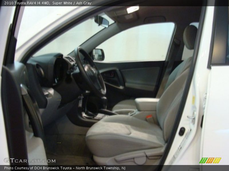 Super White / Ash Gray 2010 Toyota RAV4 I4 4WD