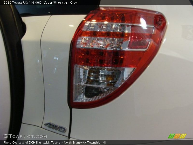 Super White / Ash Gray 2010 Toyota RAV4 I4 4WD