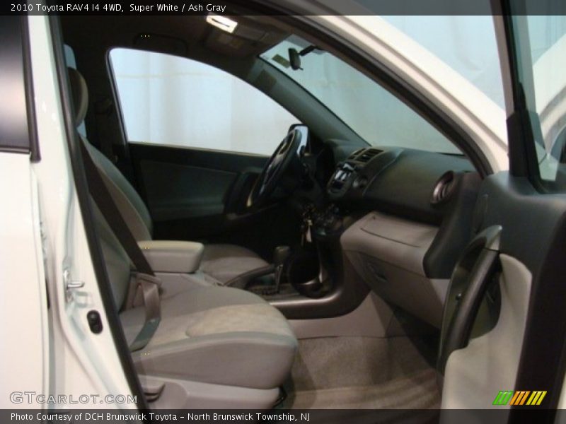 Super White / Ash Gray 2010 Toyota RAV4 I4 4WD
