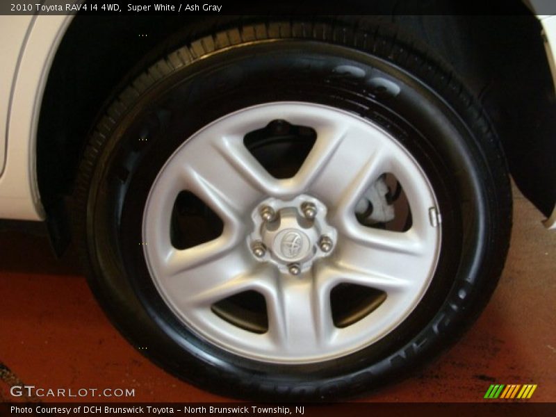 Super White / Ash Gray 2010 Toyota RAV4 I4 4WD