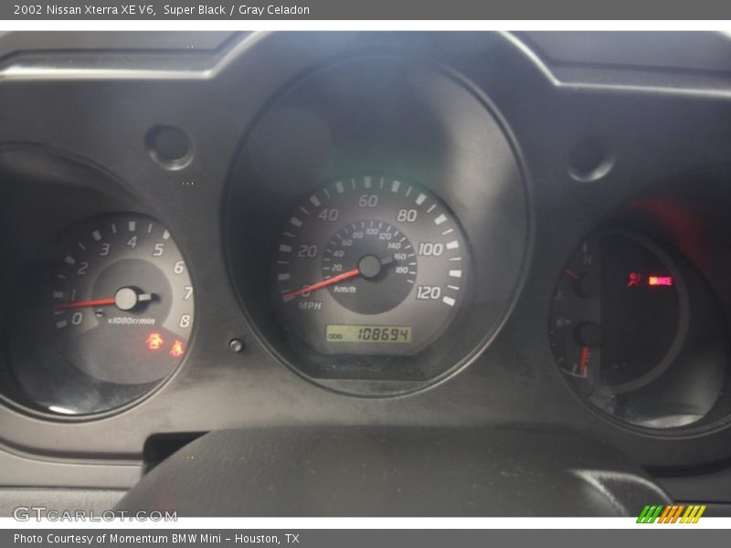 Super Black / Gray Celadon 2002 Nissan Xterra XE V6