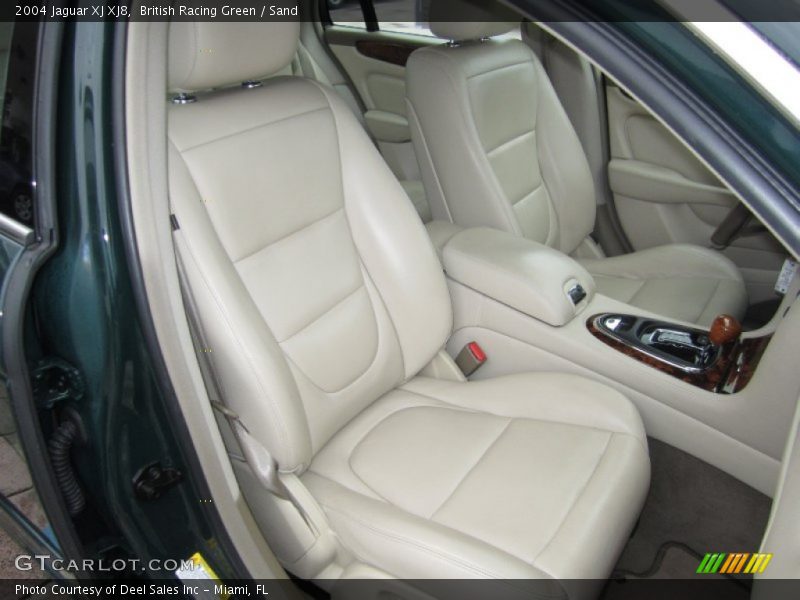 British Racing Green / Sand 2004 Jaguar XJ XJ8
