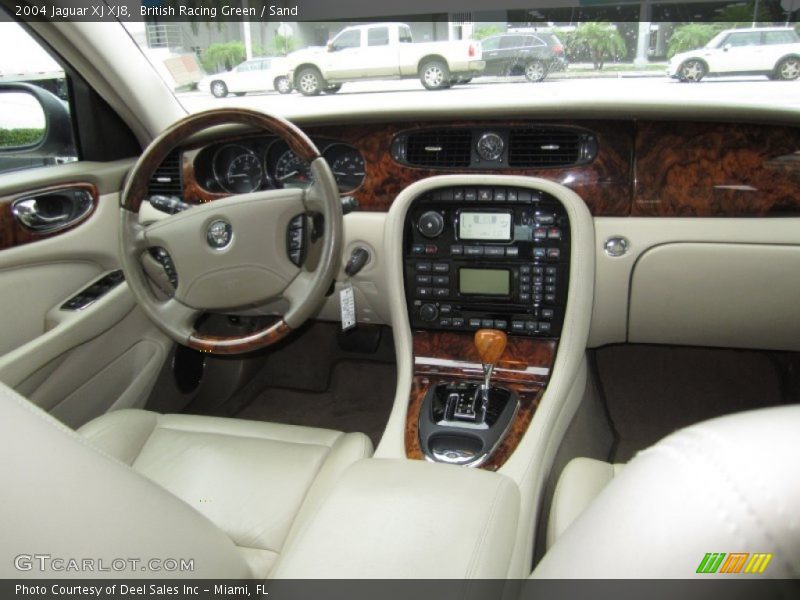 British Racing Green / Sand 2004 Jaguar XJ XJ8
