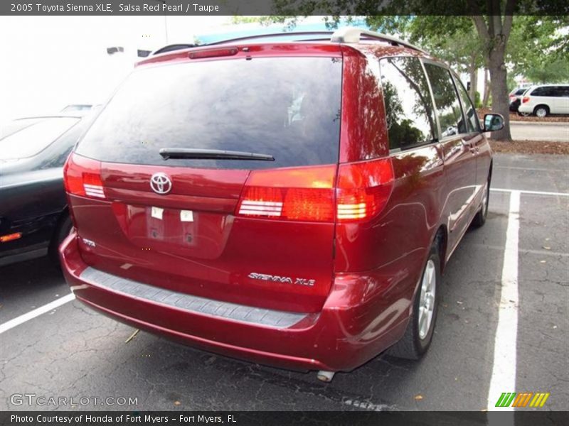 Salsa Red Pearl / Taupe 2005 Toyota Sienna XLE
